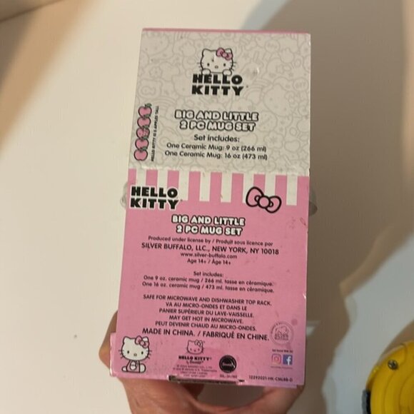 Hello Kitty big and little 2pc mug set Brand new in box - Picture 8 of 10